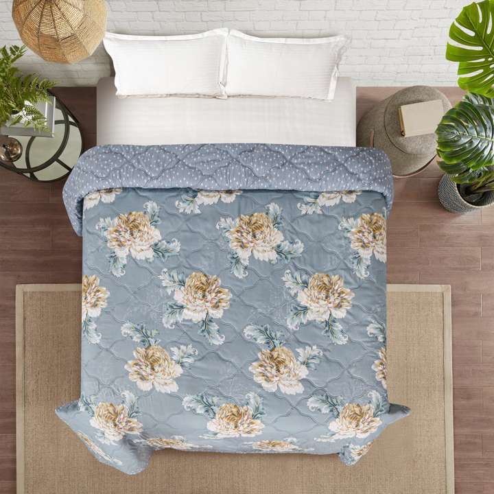 Signature ac quilt clearance