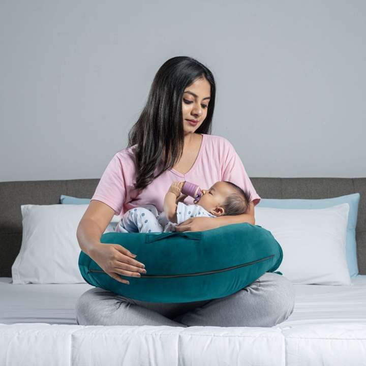 Feeding fashion pillow flipkart