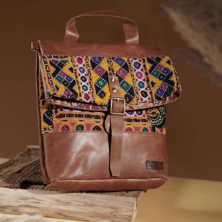 Fabindia sling bags hotsell