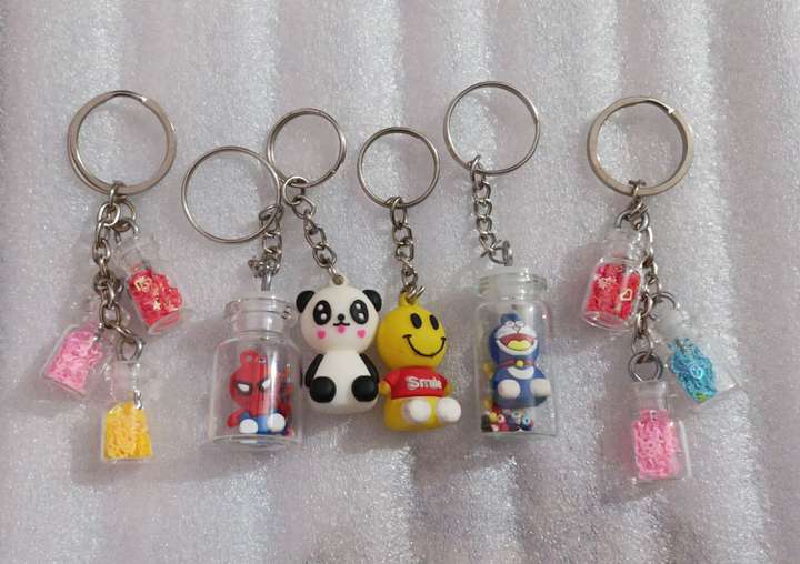 Different keychains discount