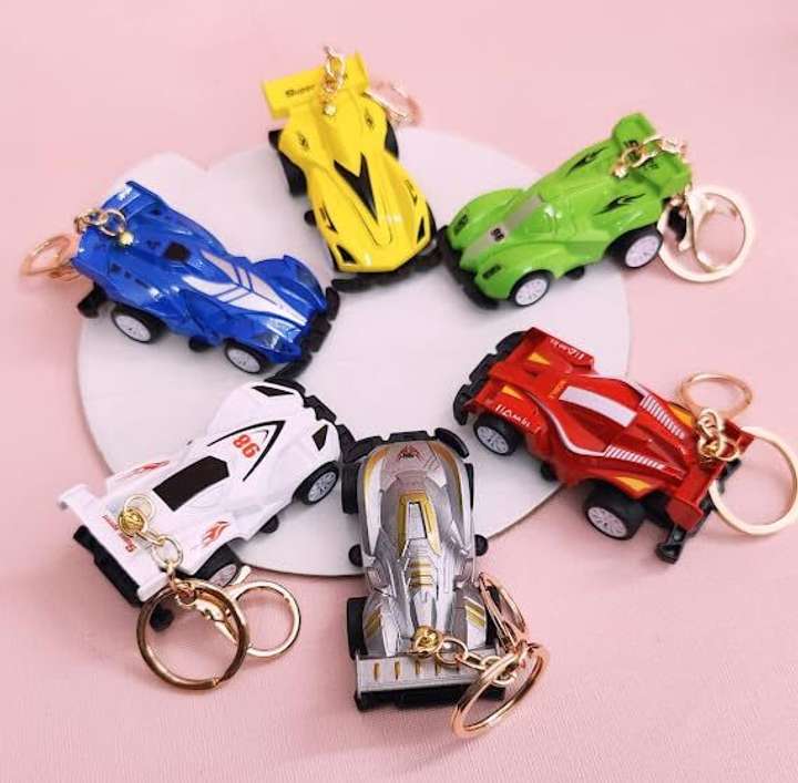 Stylish car keychains discount
