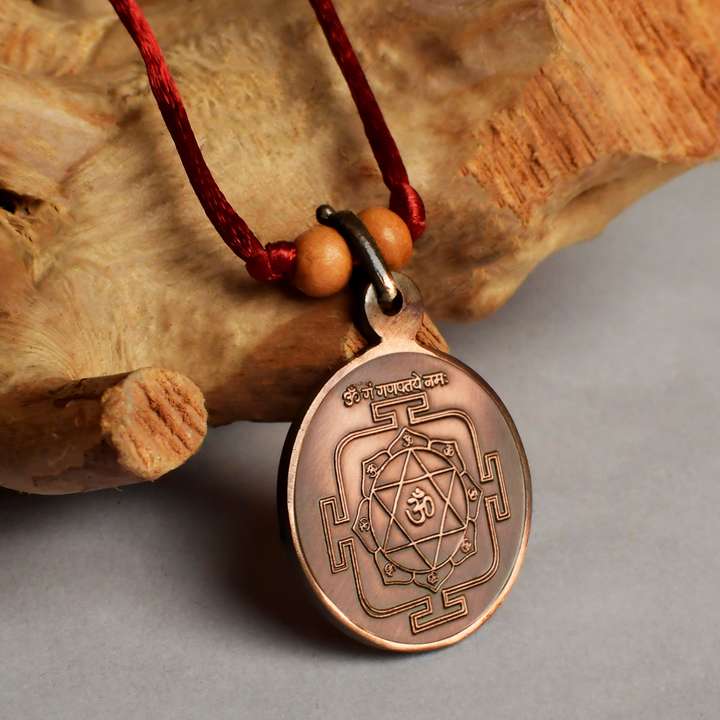 Ganesh yantra locket discount