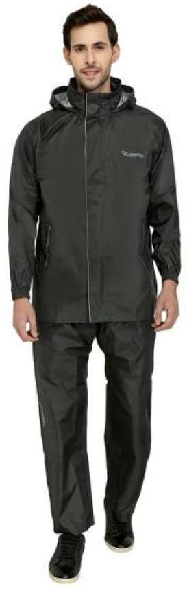 KRAZE Solid Men Raincoat Buy KRAZE Solid Men Raincoat Online at Best Prices in India Flipkart