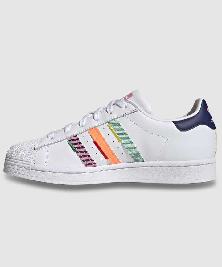 Adidas shops superstar pride 2020