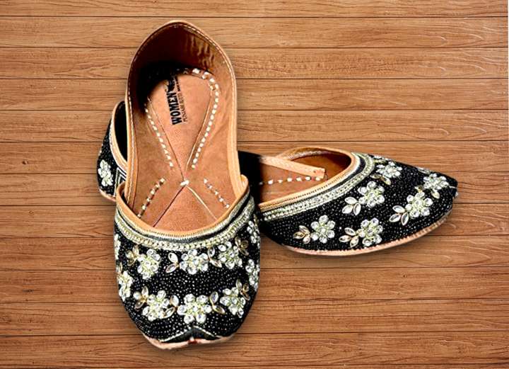 Ladies juti on flipkart online
