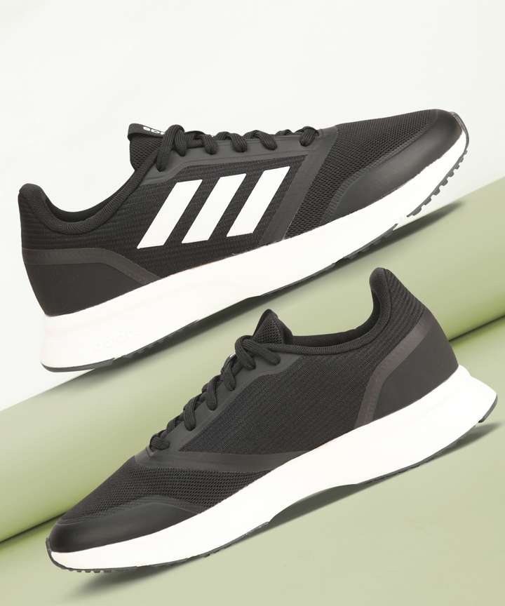 Adidas nova flow top