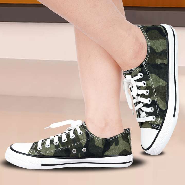 Camouflage canvas shoes store