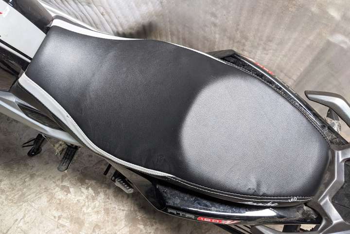 AUTOLEOPARD TVS APACHE 4V 160 RTR BS6 BS4 Single Bike Seat Cover For TVS Apache RTR 160 Price in India Buy AUTOLEOPARD TVS APACHE 4V 160 RTR BS6 BS4 Single Bike Seat Cover