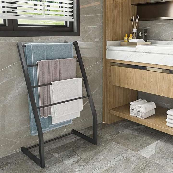 Freestanding bathroom towel holder outlet
