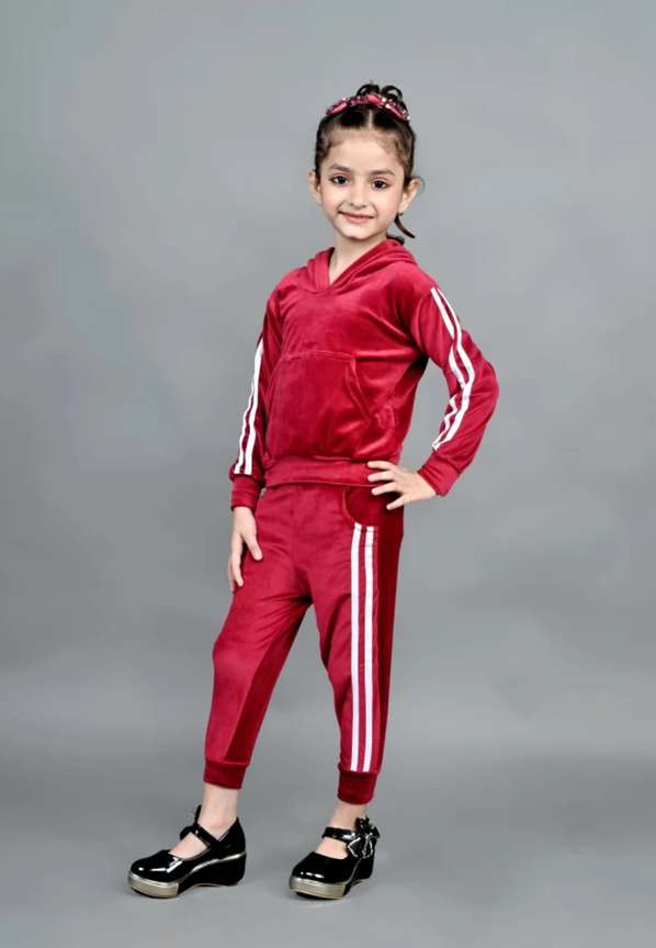 XRV Self Design Girls Track Suit Buy XRV Self Design Girls Track Suit Online at Best Prices in India Flipkart