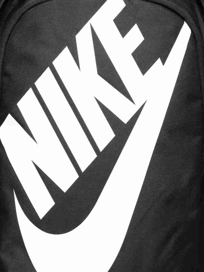 Nike futura hotsell 2.0 backpack