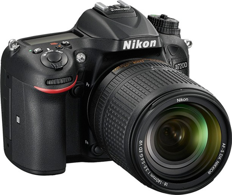 NIKON D7200 DSLR Camera (AF-S 18-140 mm VR Kit Lens) Price in  