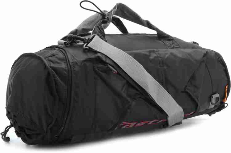 Fastrack cheap duffle bag