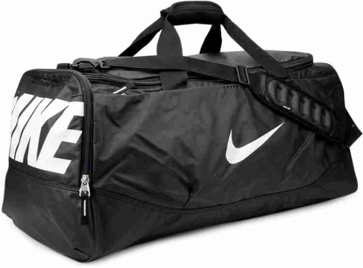 Nike gym sales duffle