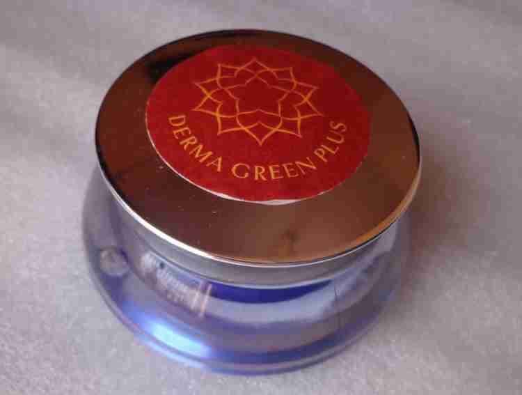 Derma Green PLUS HERBAL SKIN WHITENING CREAM Price in India Buy