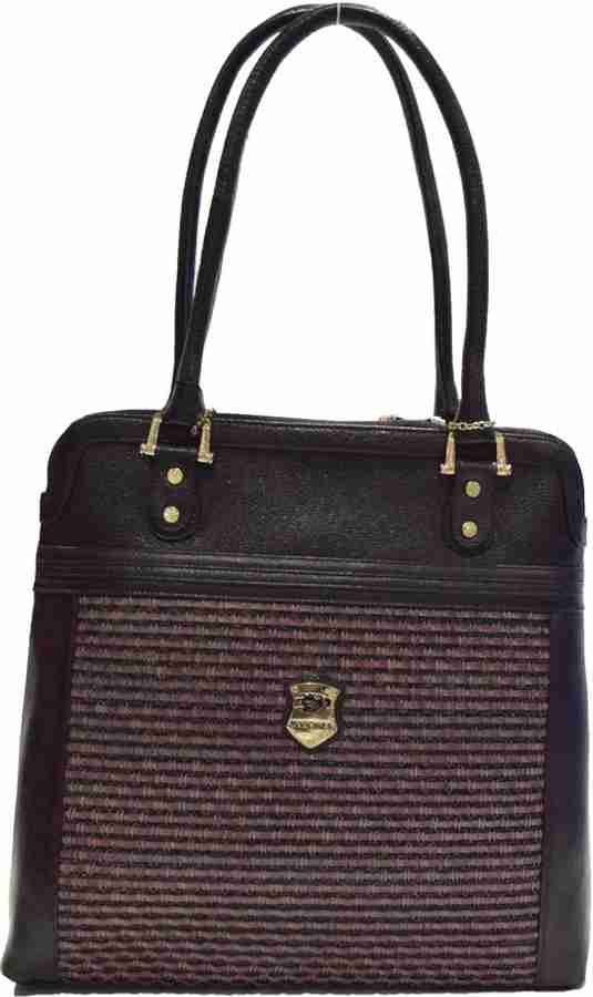 Moochies purse price store