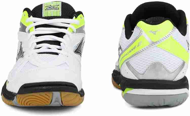 Mizuno wave discount hurricane yellow