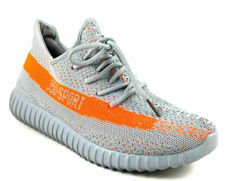 Yeezys air 350 2025