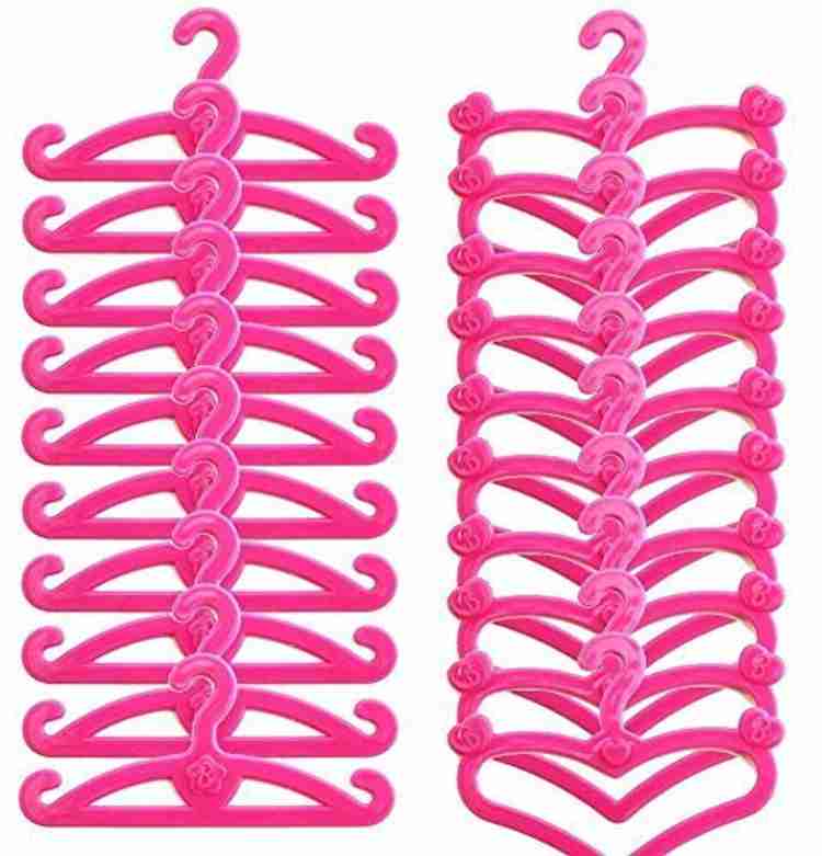 Hangers for top barbie clothes