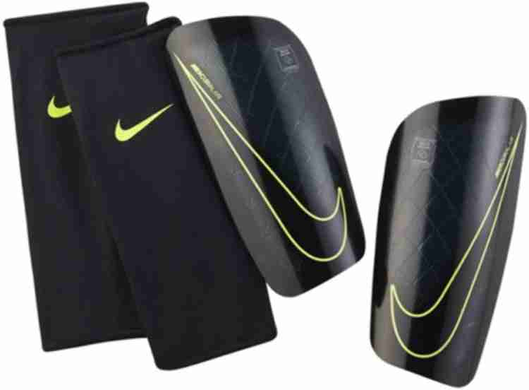 Shin pad best sale holders nike