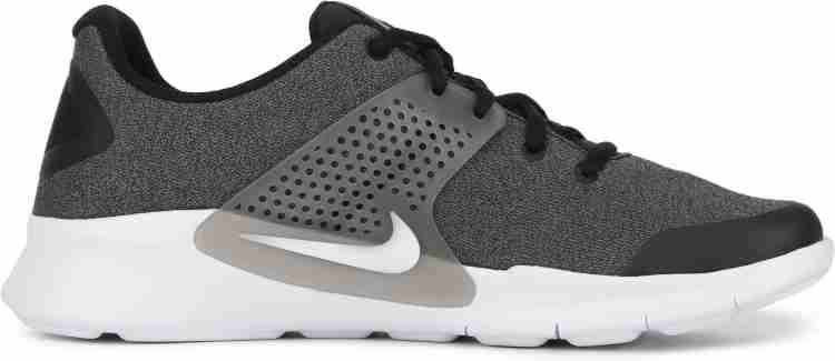 Nike arrowz best sale