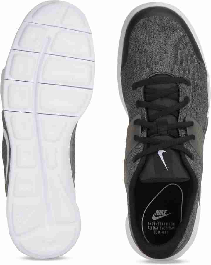 Nike on sale arrowz black