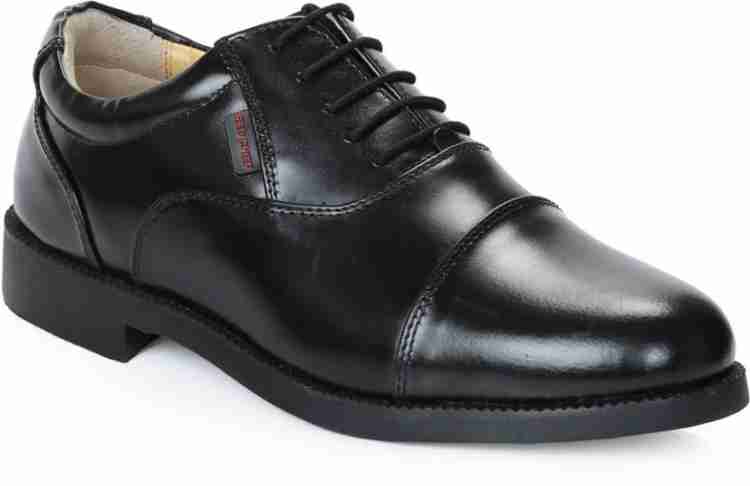 Red chief men's leather formal hot sale shoes flipkart