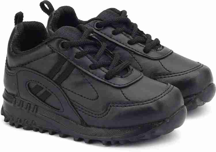 Liberty force 10 school shoes black top