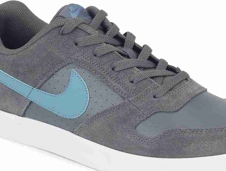 Nike delta discount force grey