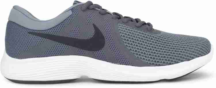 Nike men's revolution 2025 4 review