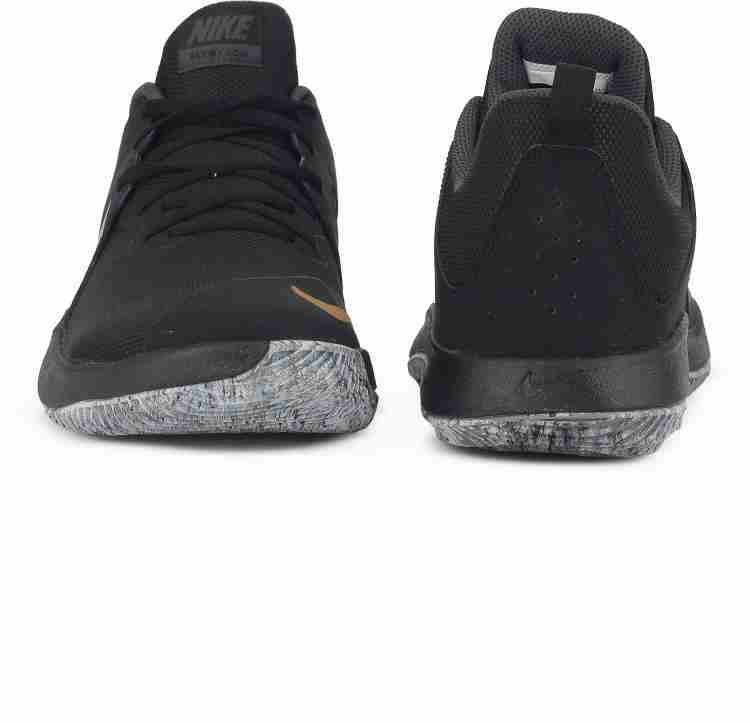 Nike flyby low sales black gold