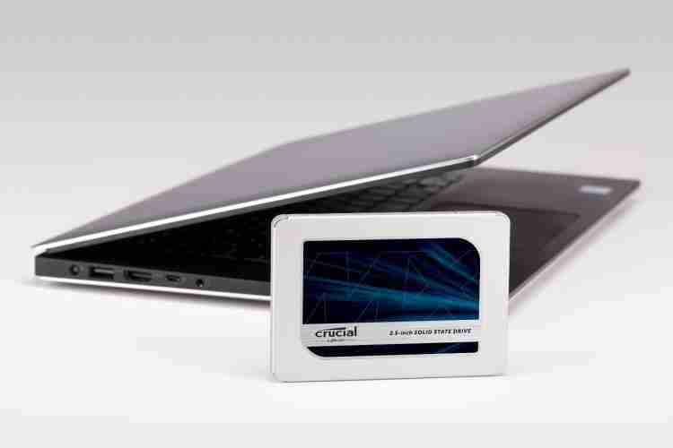 Crucial MX500 250 GB Desktop, Laptop Internal Solid State Drive
