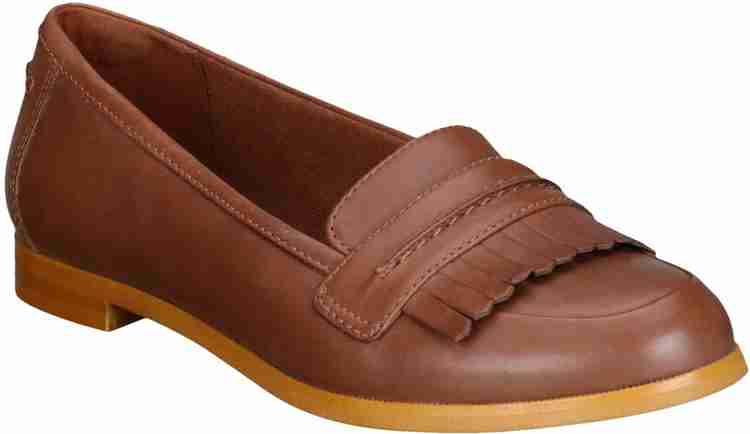 Clarks loafers flipkart top