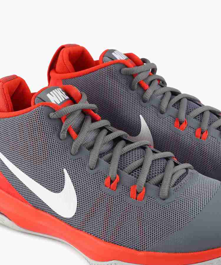 Nike best sale versitile 1