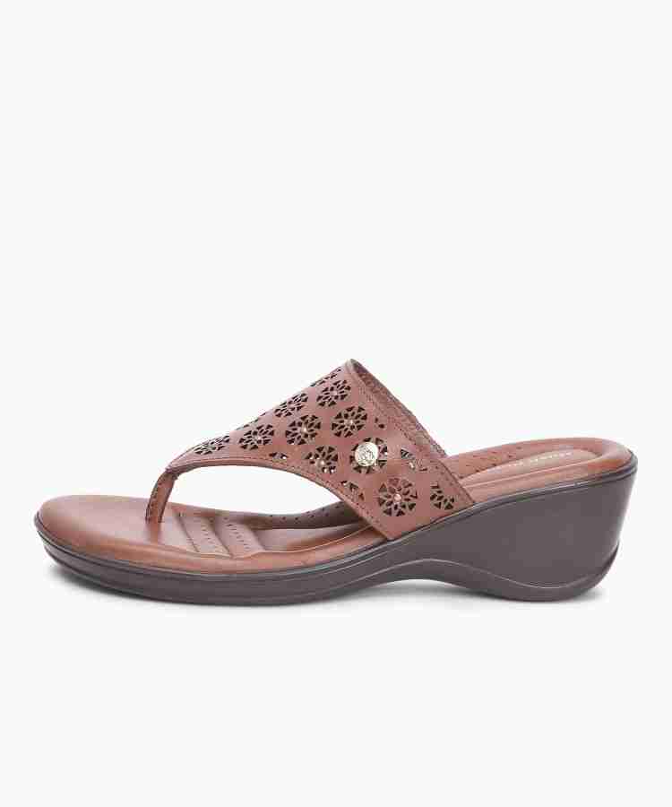 Tan toe post discount sandals