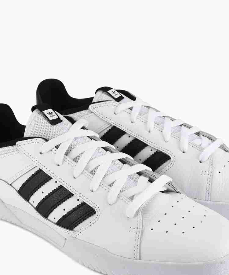 ADIDAS ORIGINALS VRX LOW Sneakers For Men Buy ADIDAS ORIGINALS VRX LOW Sneakers For Men Online at Best Price Shop Online for Footwears in India Flipkart