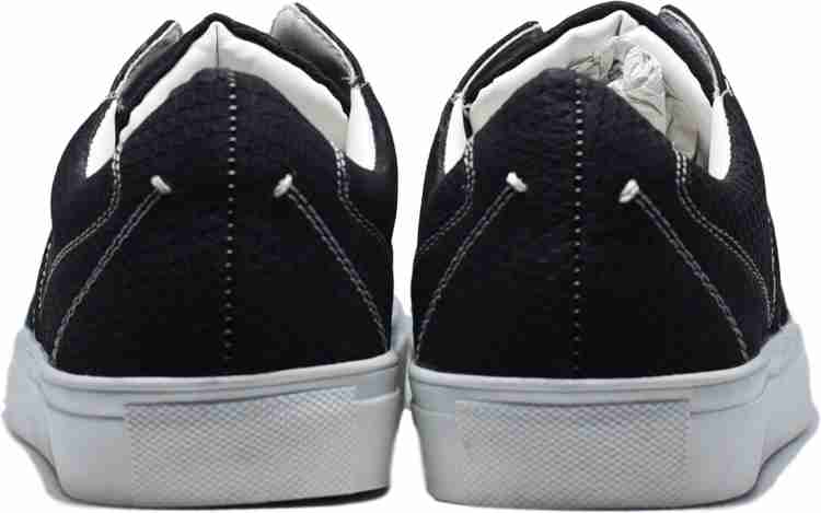 Doc martin shoes flipkart online