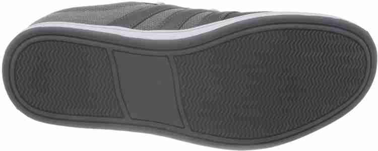FILA Calve Sneakers For Men Buy FILA Calve Sneakers For Men Online at Best Price Shop Online for Footwears in India Flipkart