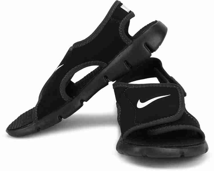 NIKE Boys Velcro Sports Sandals Price in India Buy NIKE Boys Velcro Sports Sandals online at Flipkart