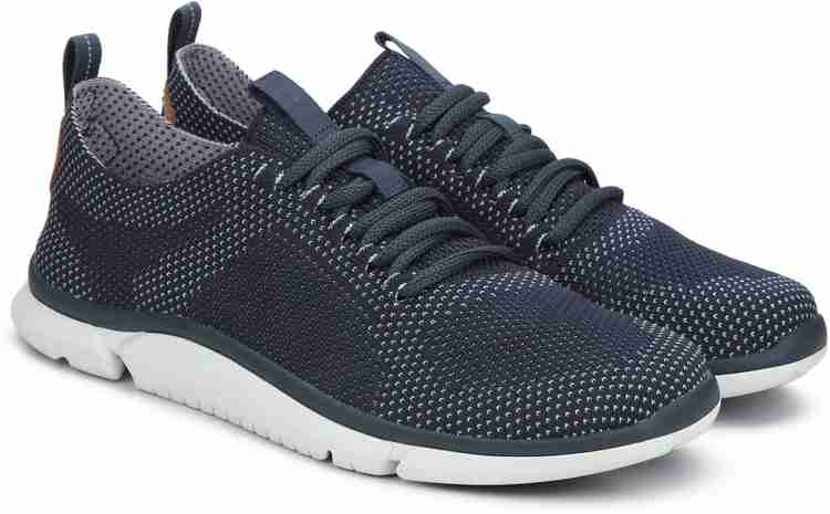 Clarks triken clearance run shoes