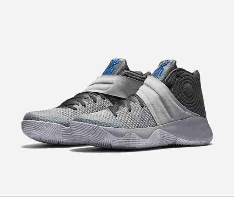 Kyrie irving hot sale original shoes