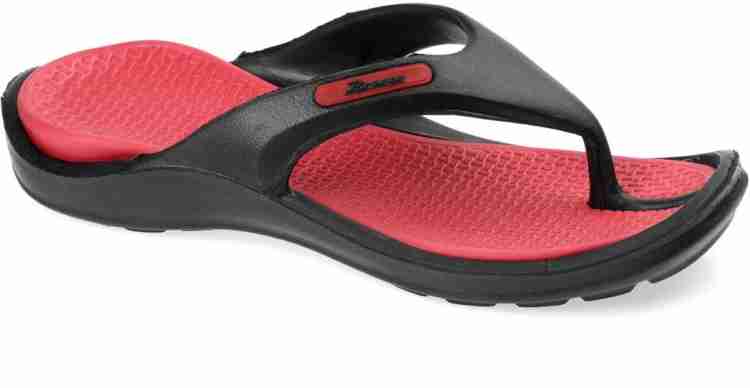 Paragon best sale stimulus chappal