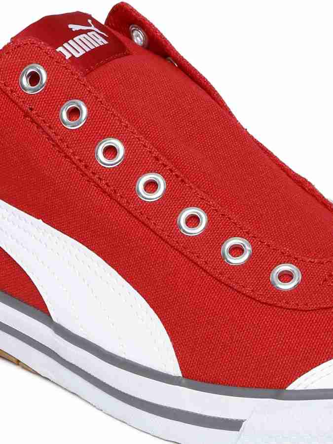 Puma canvas deals shoes flipkart