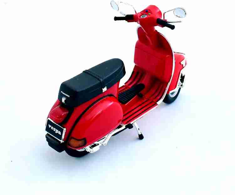 New-Ray 1978 Vespa P200E Scooter, Red, 1/12 Scale, Die Cast - 1978 Vespa  P200E Scooter, Red, 1/12 Scale, Die Cast . Buy Toy toys in India. shop for  New-Ray products in India. | Flipkart.com