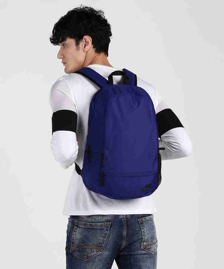 Nike unisex classic north solid backpack hot sale