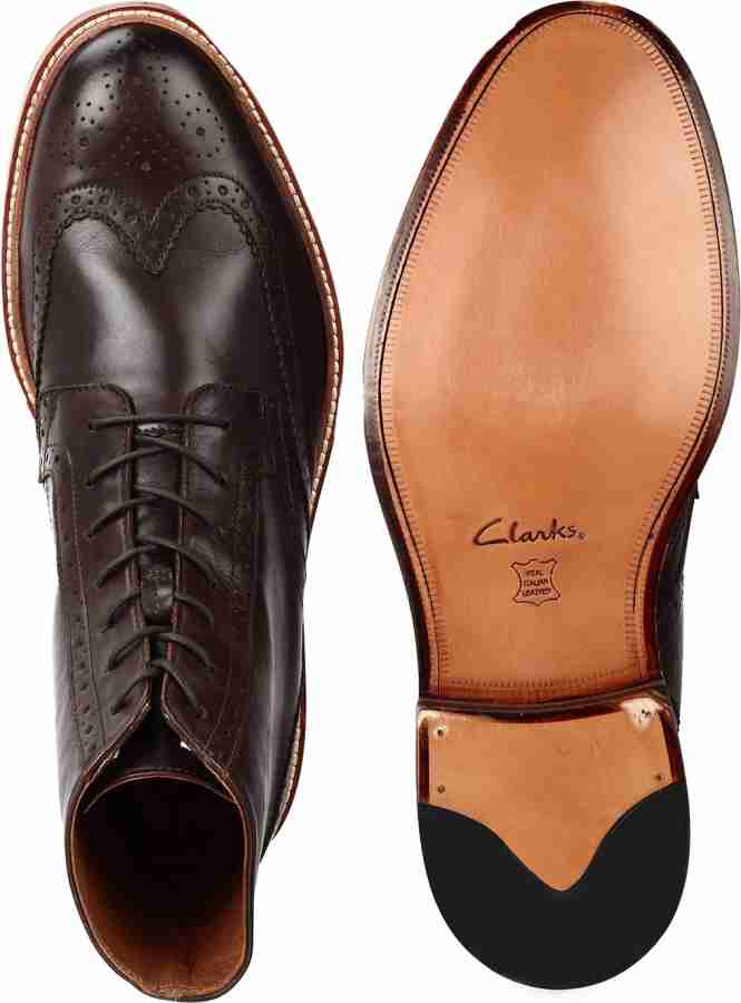 Clarks hotsell wingtip boots