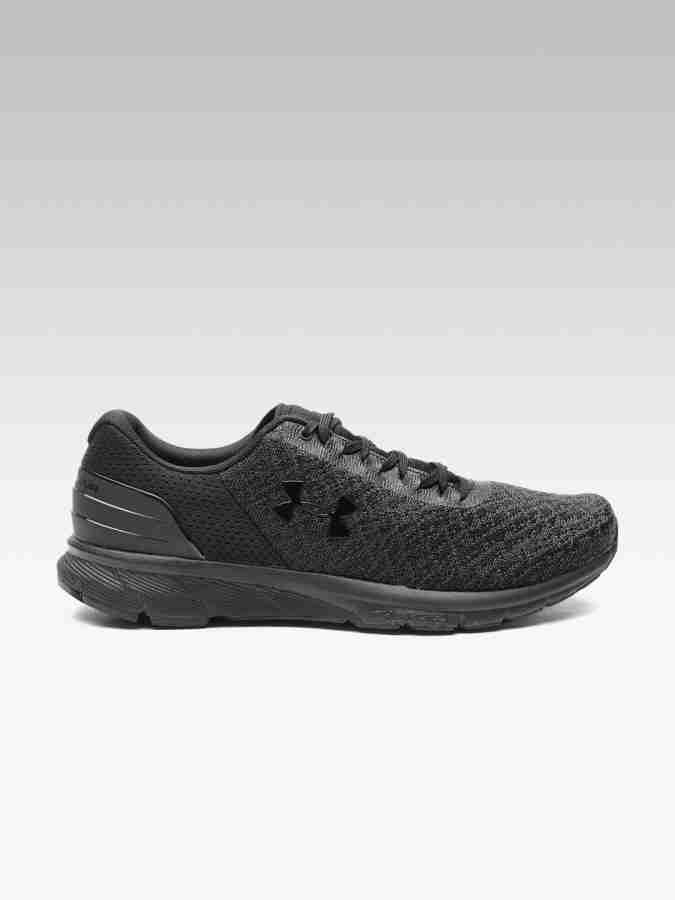 Men's charged escape store 2 running shoe