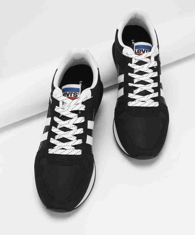 Levi's webb sneakers clearance