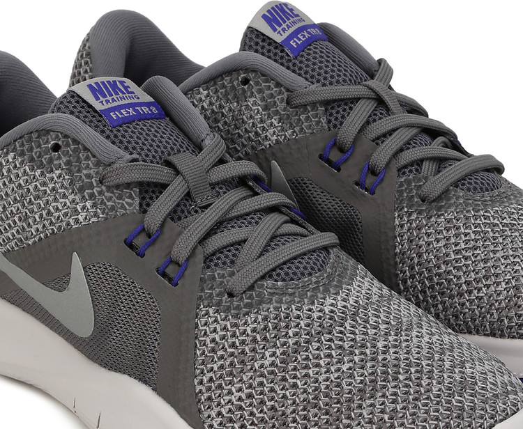 nike tr8 shoes price
