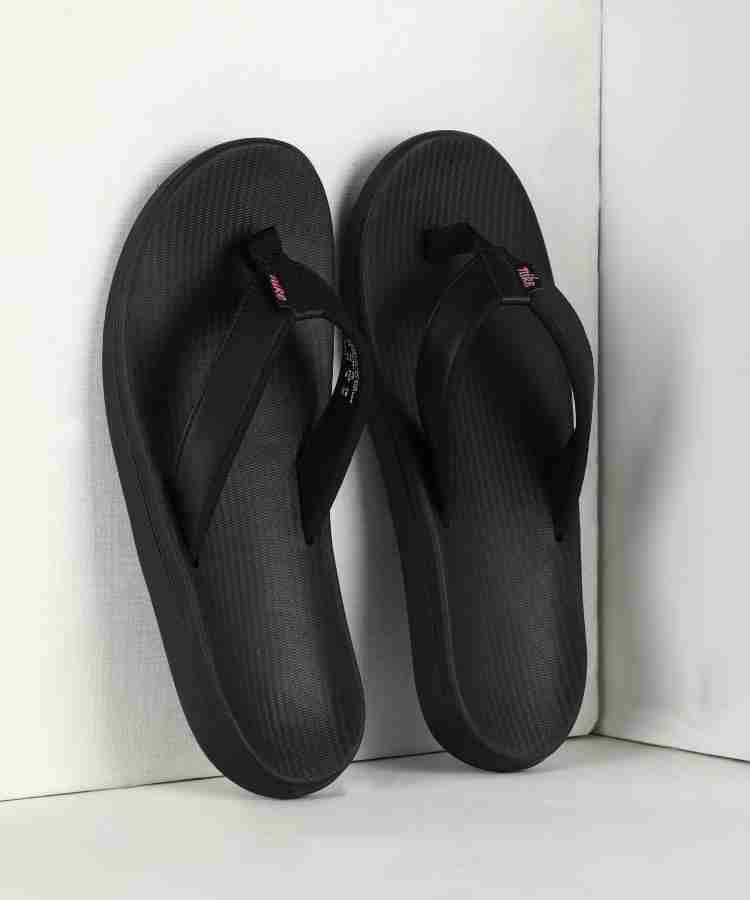 NIKE Women Flip Flops - Buy NIKE Women Flip Flops Online at Best Price -  Shop Online for Footwears in India